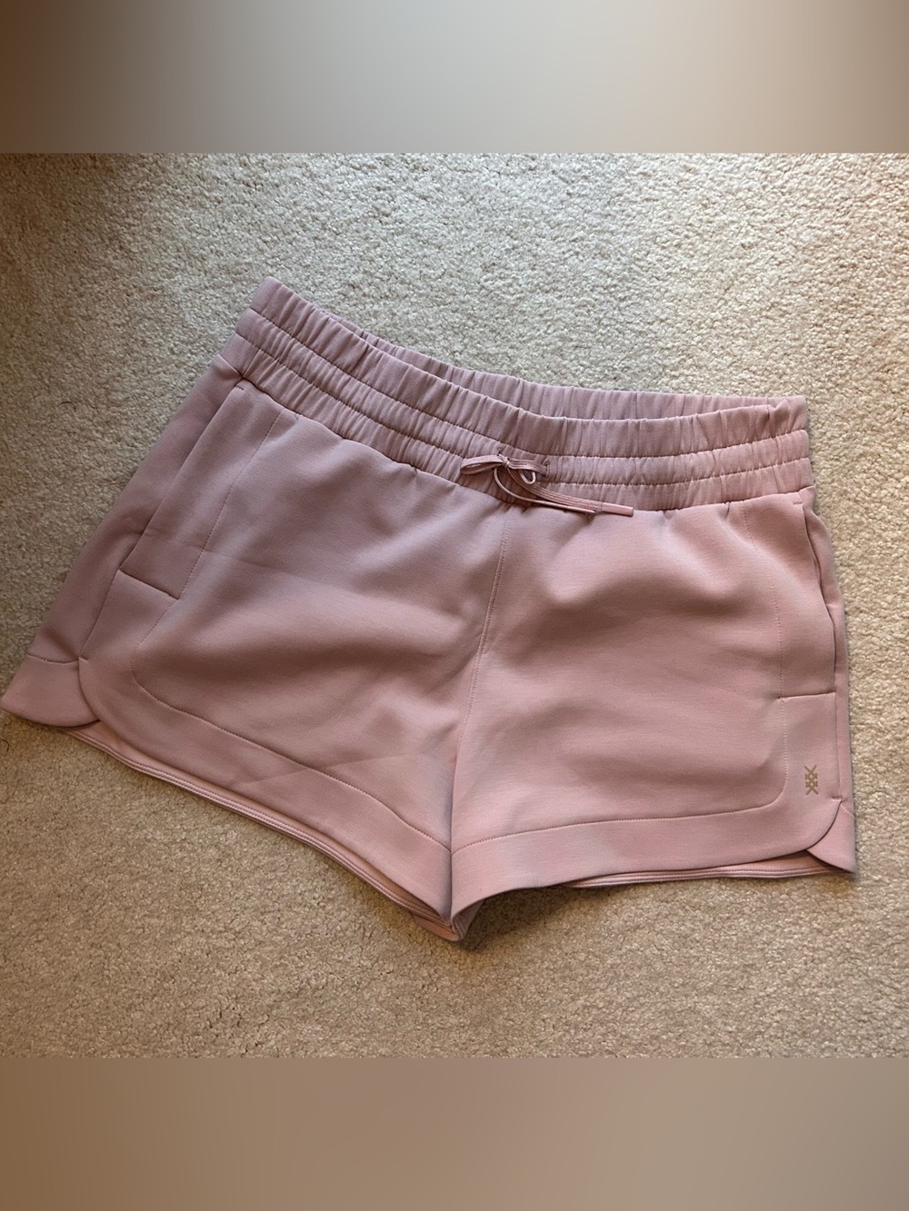 NWOT RHONE Women's Blush Pull-On Athletic Shorts